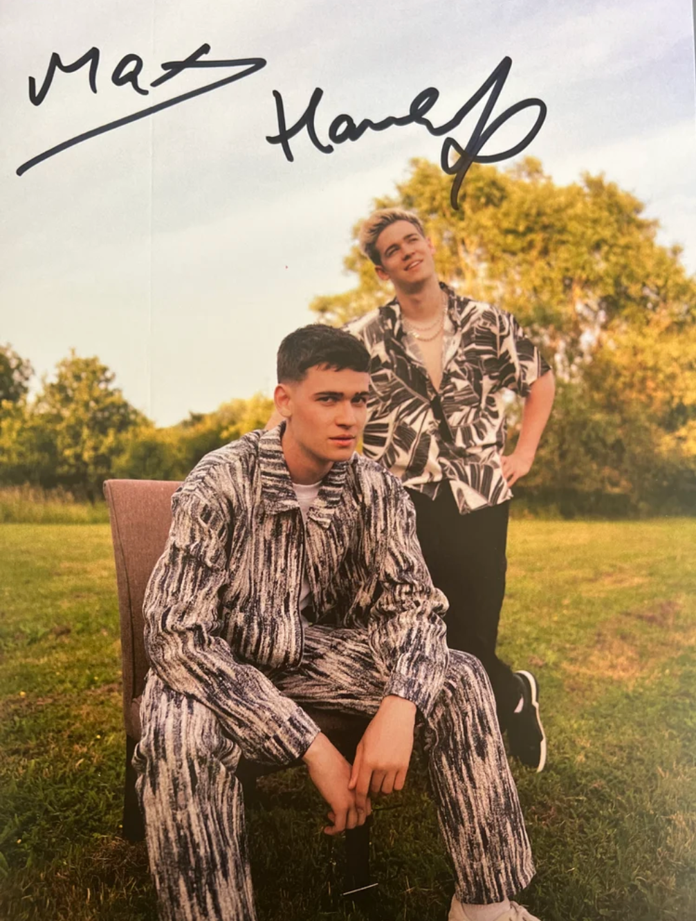 SIGNED PICTURE M&H 1